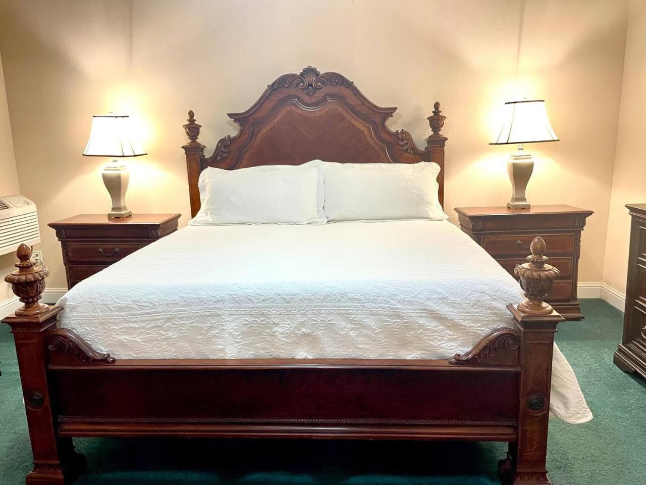 The Eastland Historic Hotel- Imperial Room Екстериор снимка